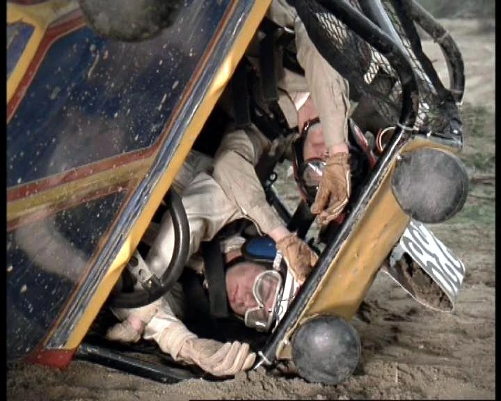 [Image: Jaime_sanders_crash.jpg]