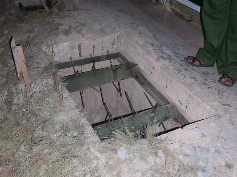 Vietnam+traps+vietcong