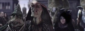 El Representante Binks fue uno de los cientos de asistentes del funeral de Padmé Amidala