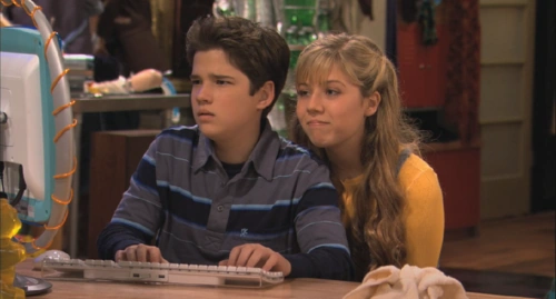 Tumblr_lv3318EiAl1qhpdtbo1_500.png