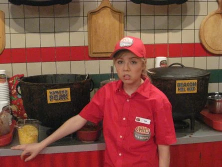 http://images.wikia.com/icarly/images/c/cc/Import_000475.jpg