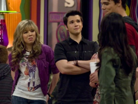 http://images.wikia.com/icarly/images/f/f2/Lmlofj-b78805059z.120110610173349000grpvur2c.1.jpg