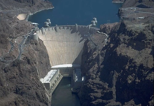 Hoover-dam.jpg