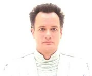 Q aparece ante Picard como "Dios".