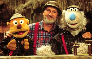 Steve Smith as Red Green, with Louis and Basil.