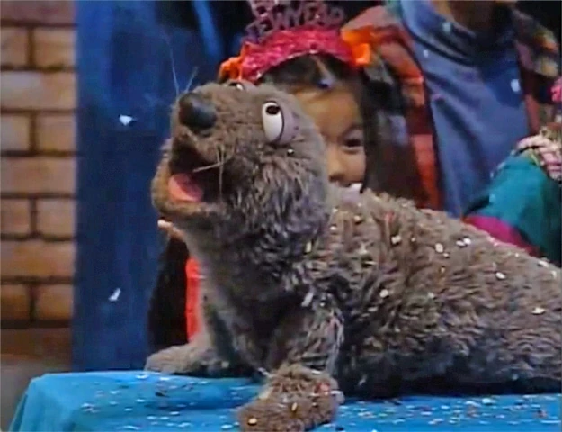Wolfgang in Sesame Street Stays Up Late!