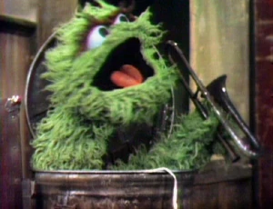 Screenshot from Elmo's Sing-Along Guessing Game.