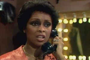 Lola Falana calls Bernie.