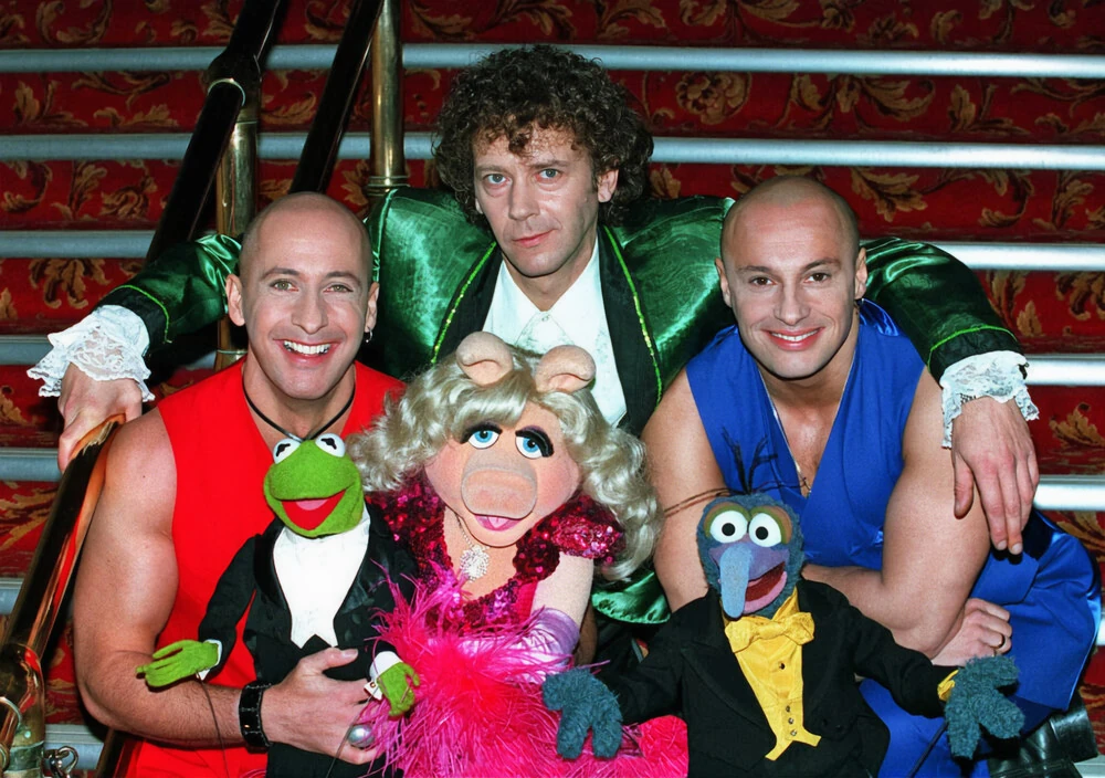 Right Said Fred with Kermit, Miss Piggy and Gonzo at the Royal Variety Performance 1993