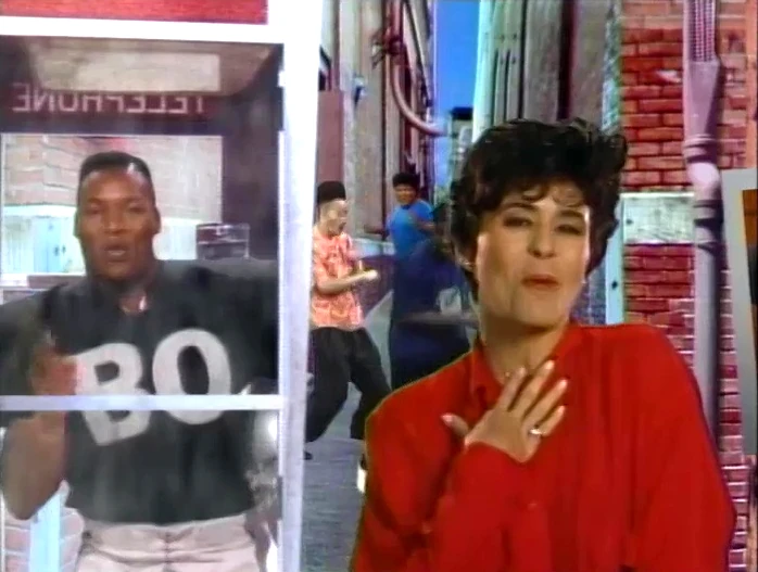 Maria Conchita Alonso, left