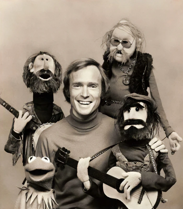 The Country Trio, with Dick Cavett and Kermit the Frog