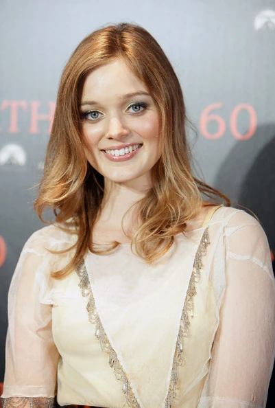 Bella+heathcote+wiki