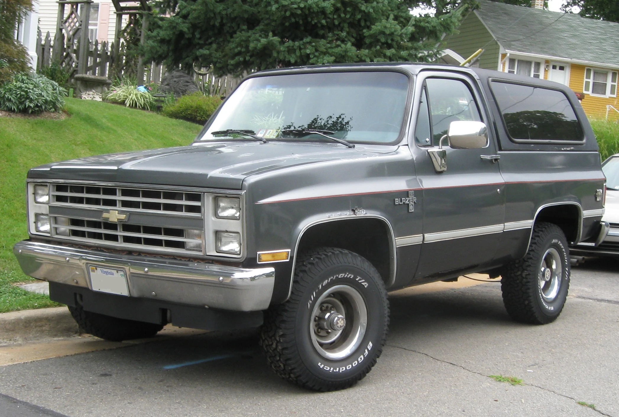 Chevrolet_K5_Blazer_--_09-07-2009.jpg