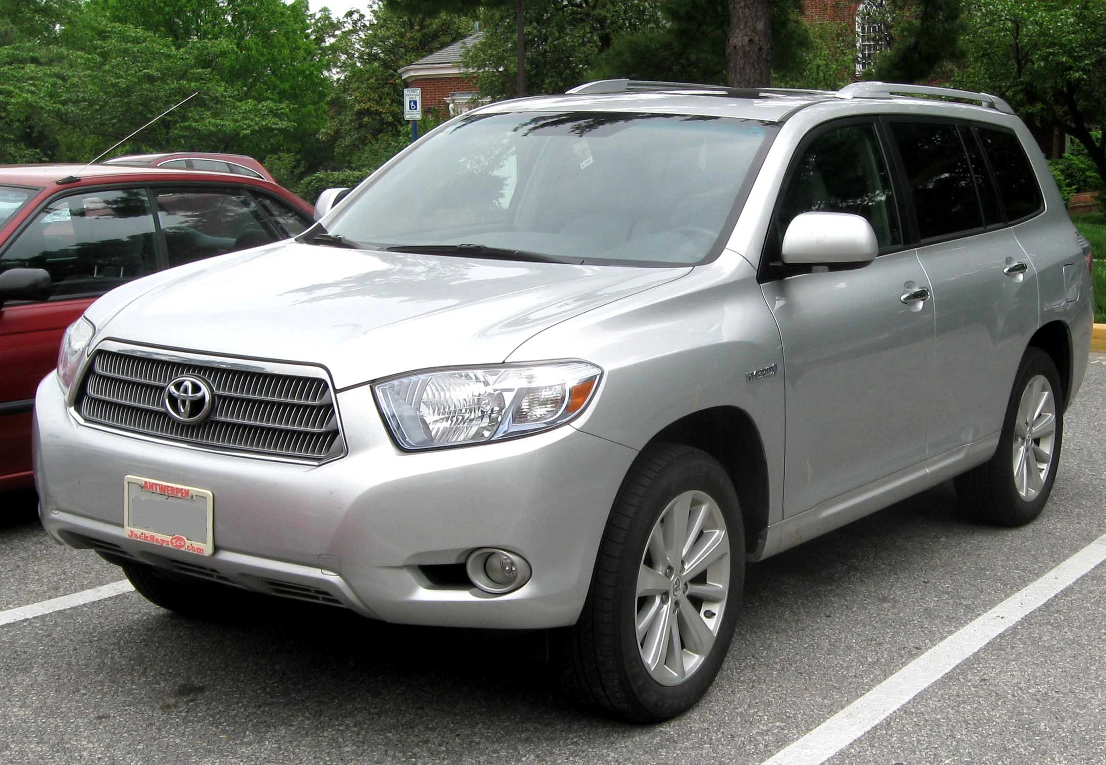 Best Hybrid SUV-Toyota Highlander Hybrid-s-10